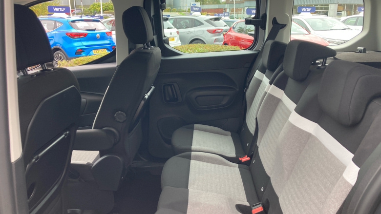 Citroen Berlingo 100kW Plus M 52kWh 5dr Auto Electric Estate